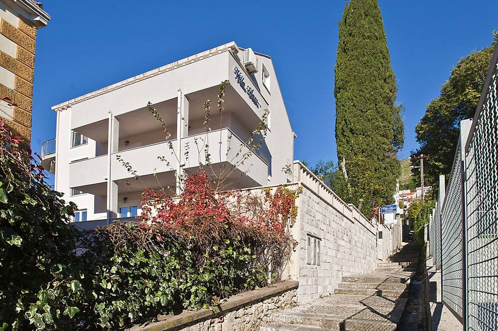 Photo of Outdoor in Montovjerna