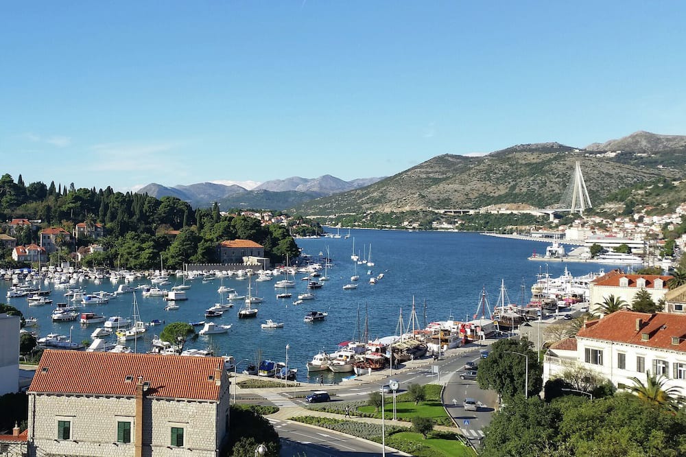 Photo of Others in Montovjerna