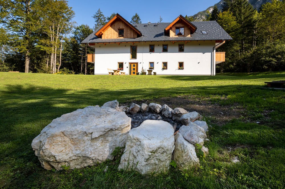 Photo of Outdoor in Ukanc