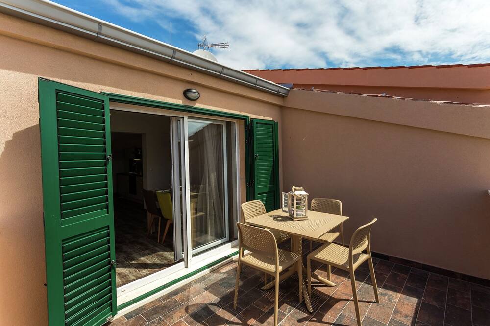 Photo of Patio Balcony in Rudine