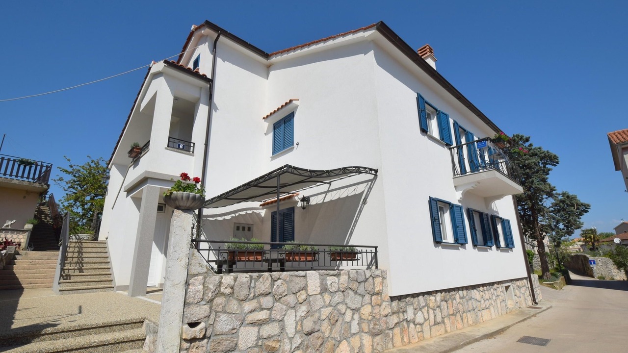 Photo of Outdoor in Porat
