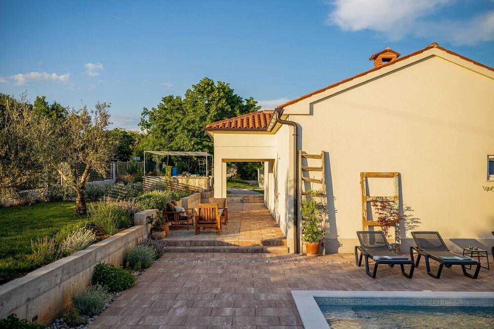 Photo of Outdoor in Snasici
