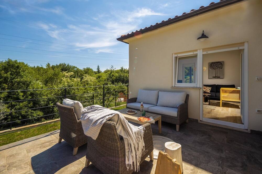 Photo of Patio Balcony in Snasici