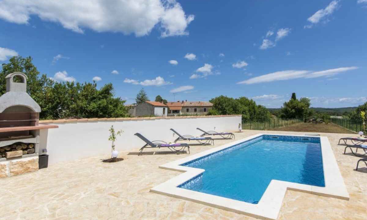 Photo of Outdoor in Marcana