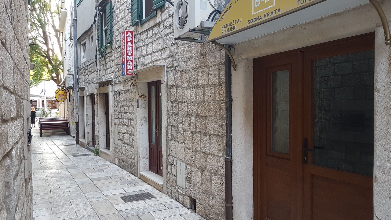 Photo of Others in Omis