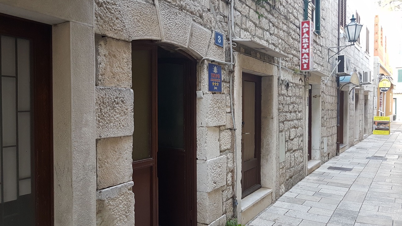 Photo of Others in Omis