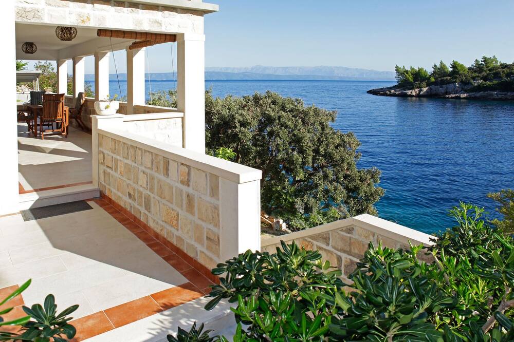 Photo of Bedroom in Korcula