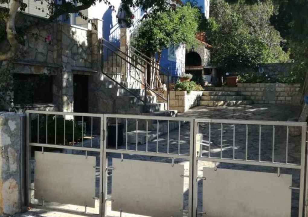 Photo of Outdoor in Maslinica