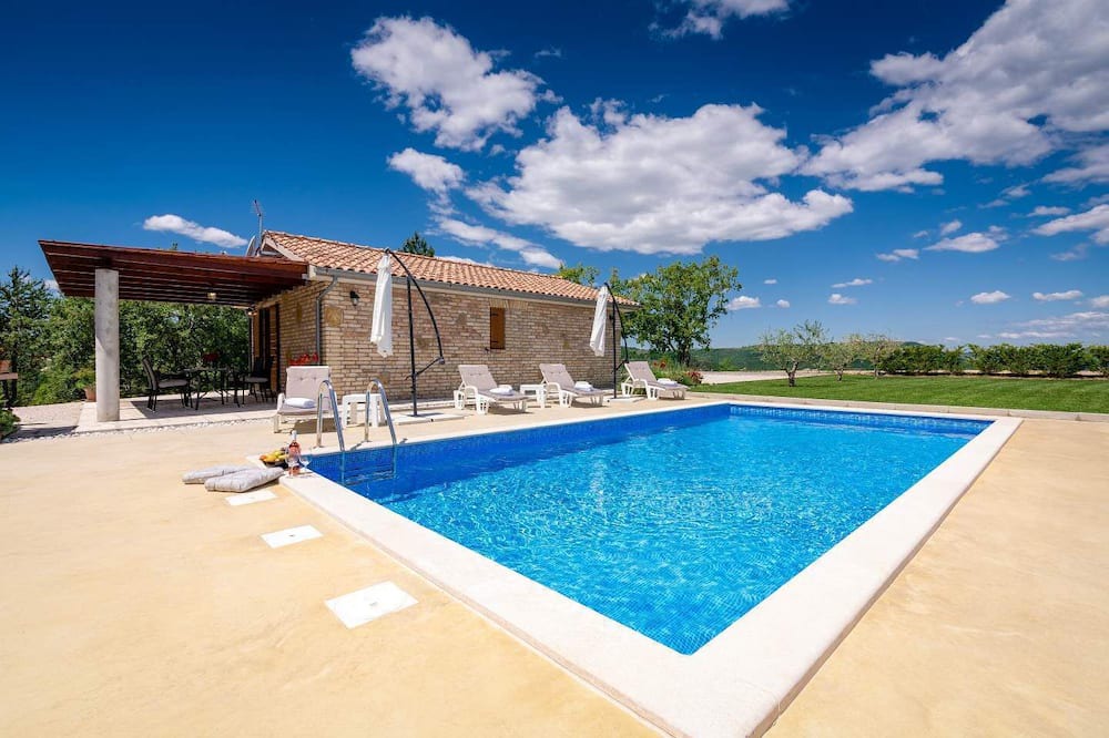 Photo of Outdoor in Kircija