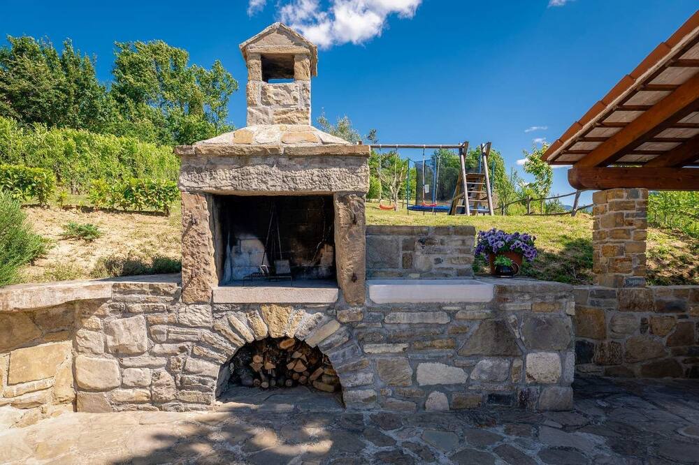 Photo of Outdoor in Pican