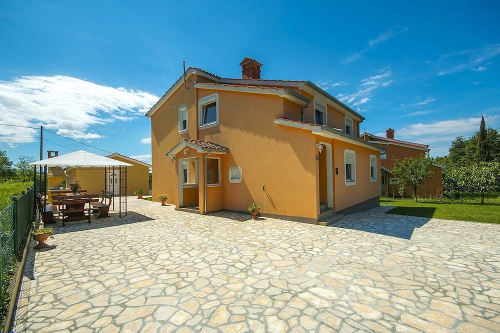 Photo of Outdoor in Nova Vas