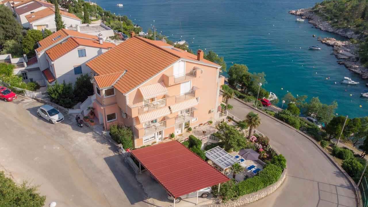 Photo of Outdoor in Klanfari