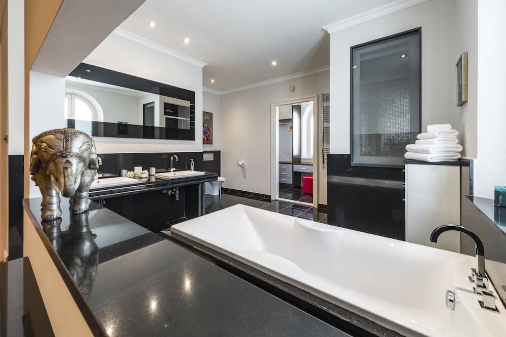 Photo of Kitchen in Trsteno