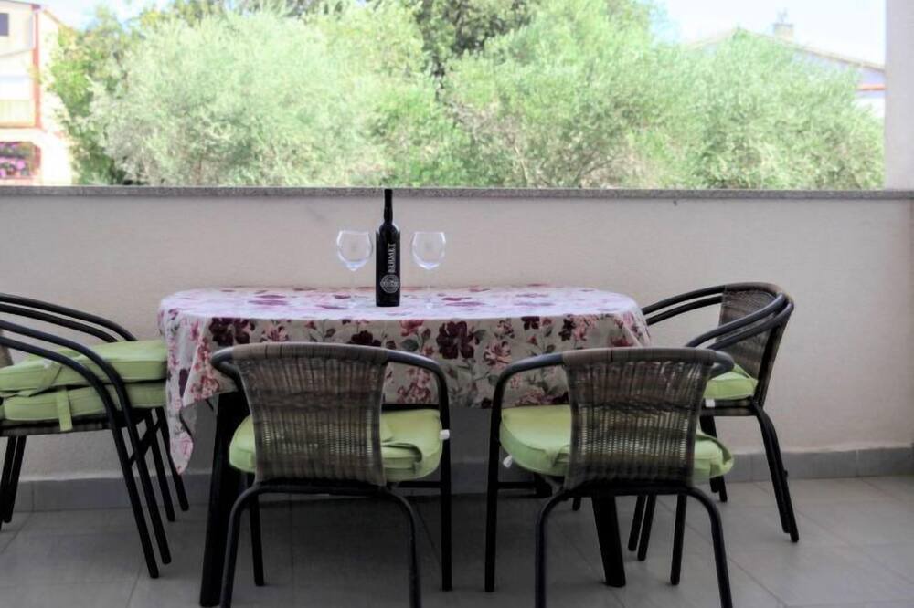 Photo of Patio Balcony in Ugljan