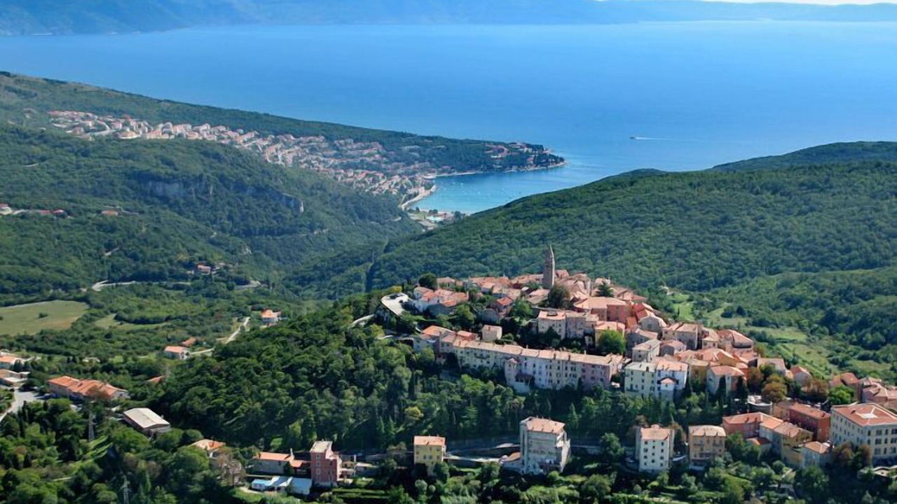 Photo of Outdoor in Strmac