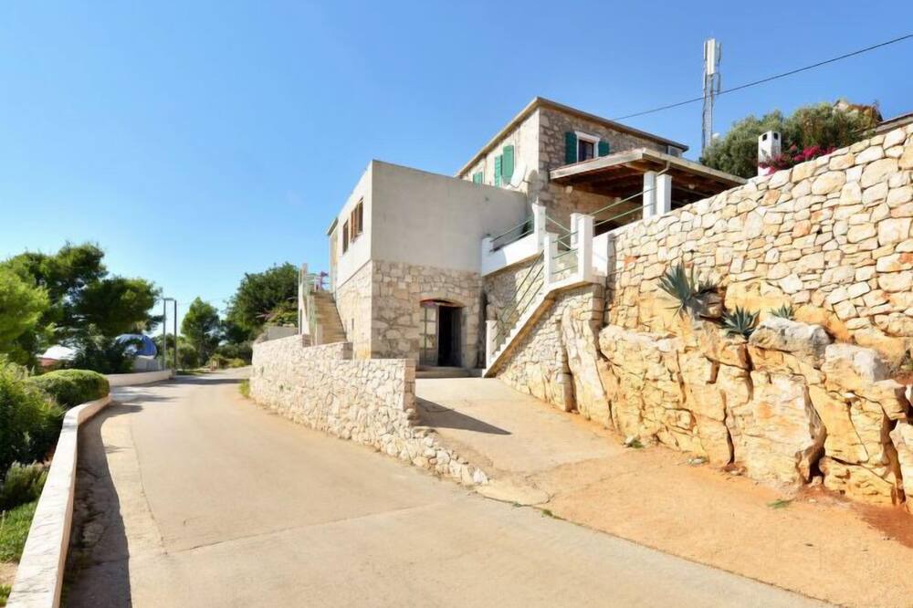 Photo of Outdoor in Zavala