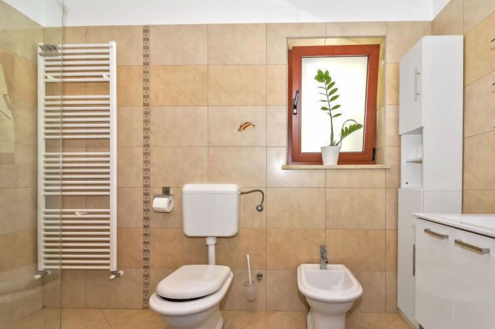 Photo of Bathroom in Heki