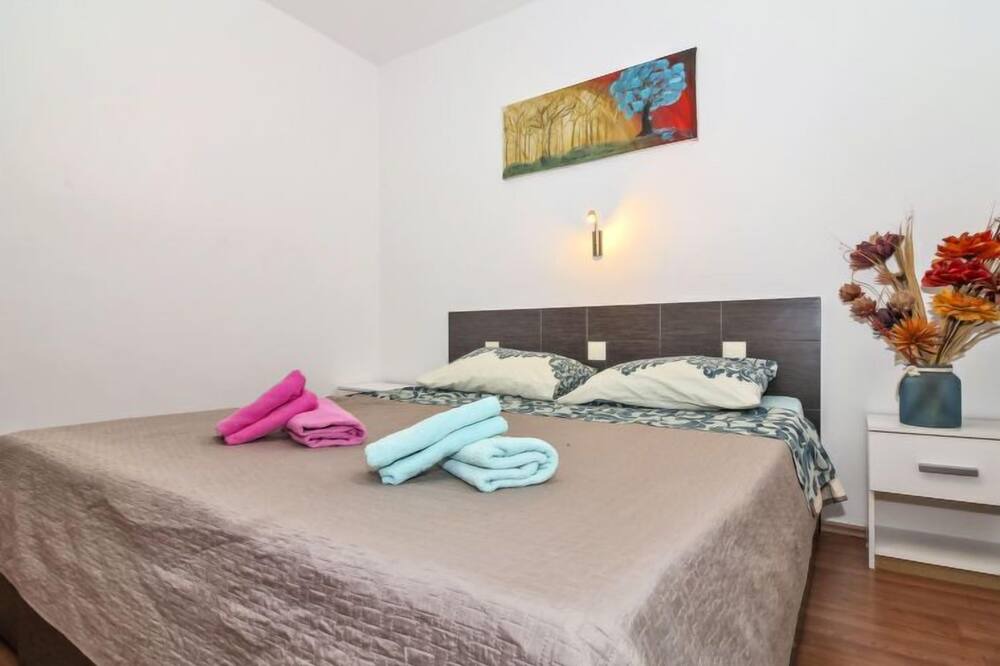 Photo of Bedroom in Heki