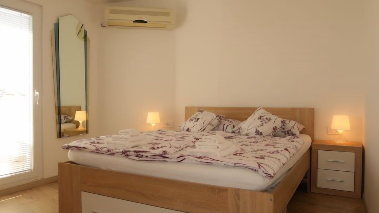 Photo of Bedroom in Punat