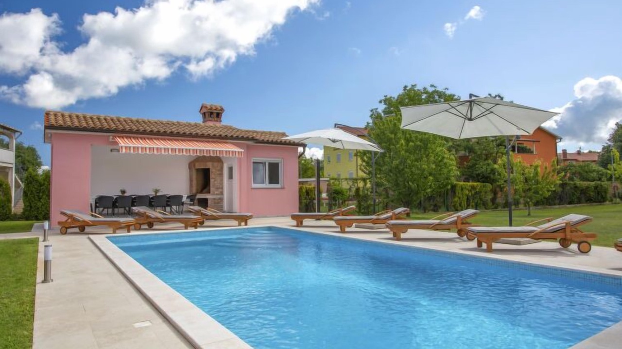 Photo of Outdoor in Strmac