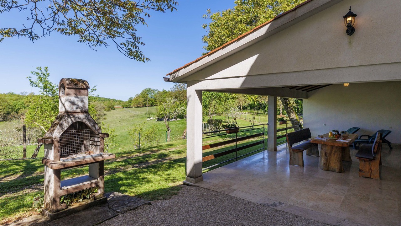 Photo of Outdoor in Heki