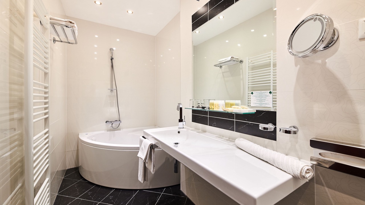 Photo of Bathroom in City Center