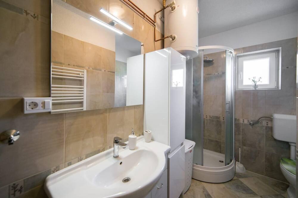 Photo of Bathroom in Donji Prolozac