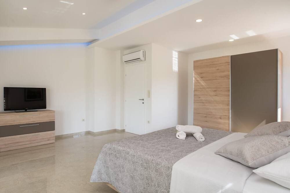 Photo of Bedroom in Donji Prolozac