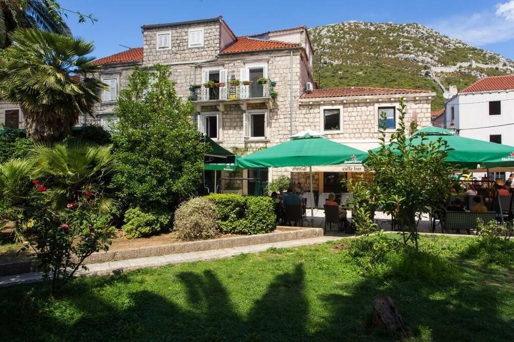 Photo of Outdoor in Kobas