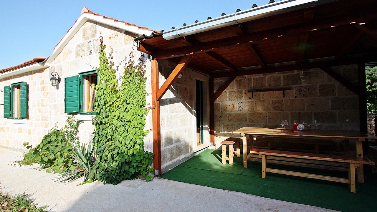Photo of Outdoor in Dol