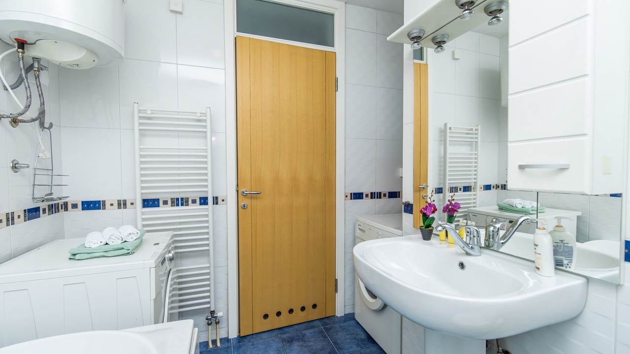 Photo of Bathroom in Old Town
