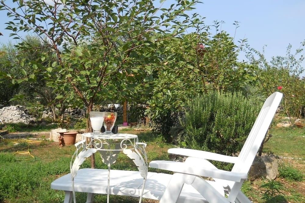 Photo of Outdoor in Sutomiscica