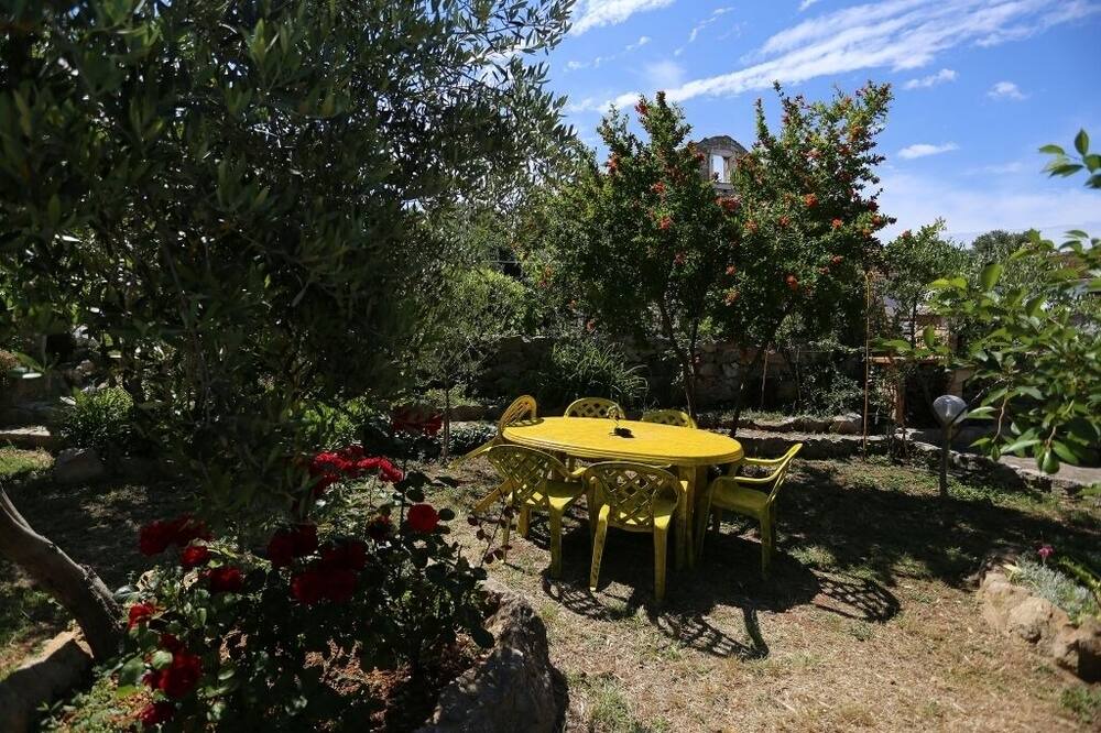 Photo of Outdoor in Sutomiscica