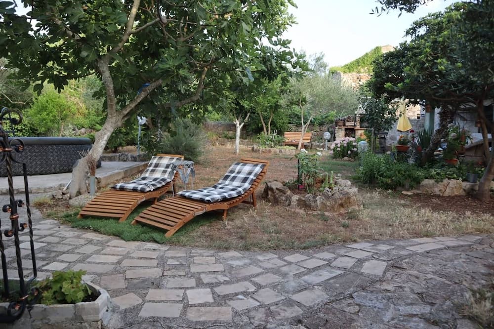 Photo of Outdoor in Sutomiscica