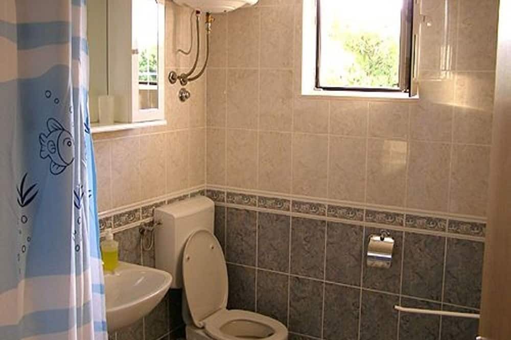 Photo of Bathroom in Slatine