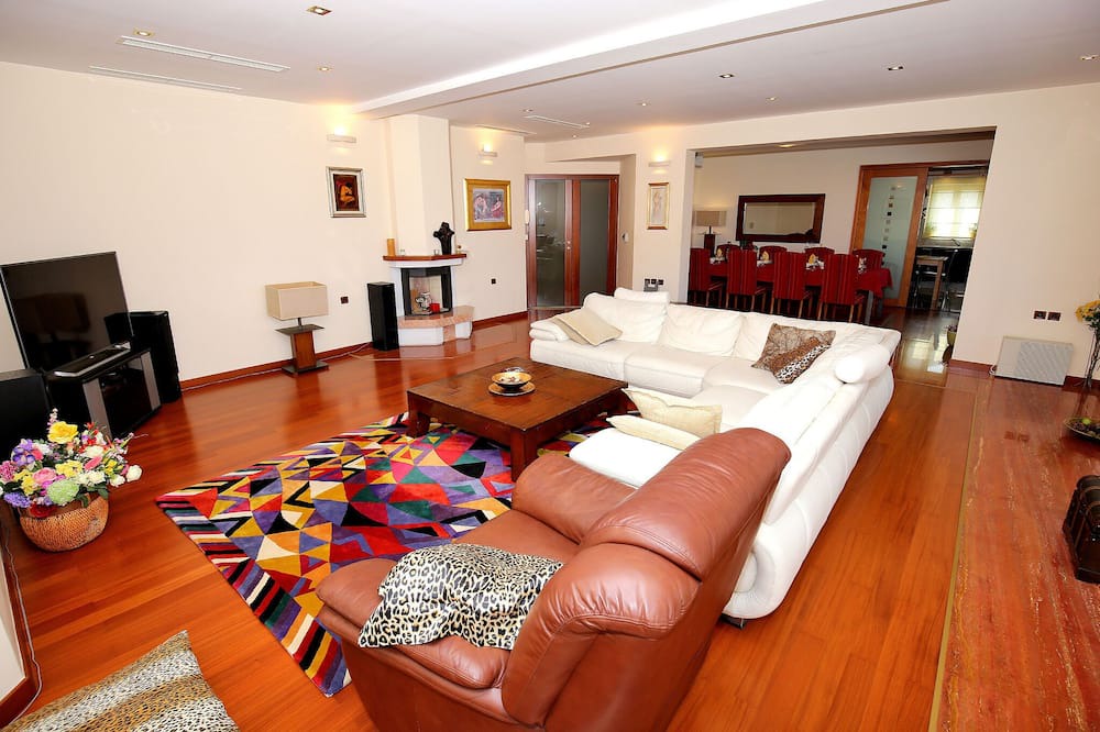 Photo of Livingroom in Kozino