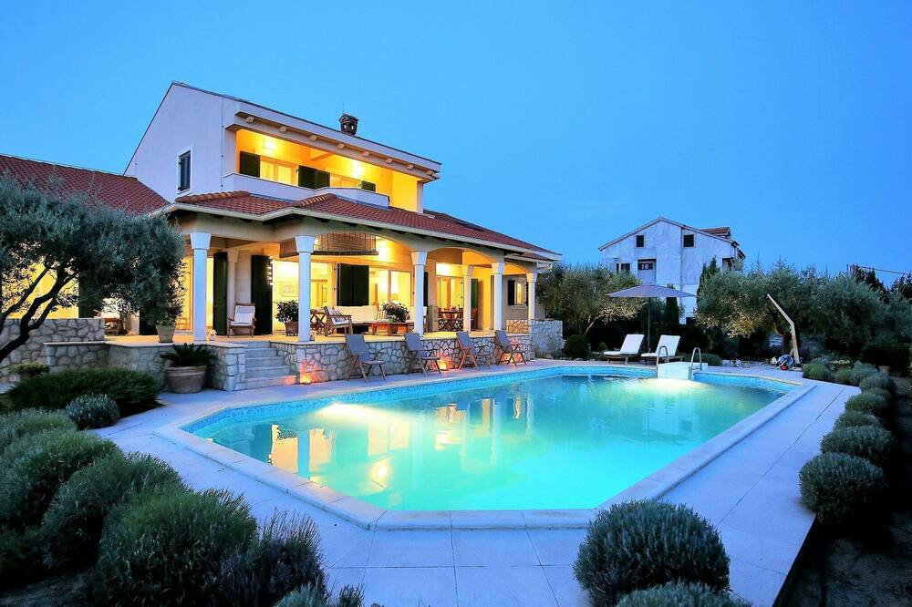 Photo of Outdoor in Kozino