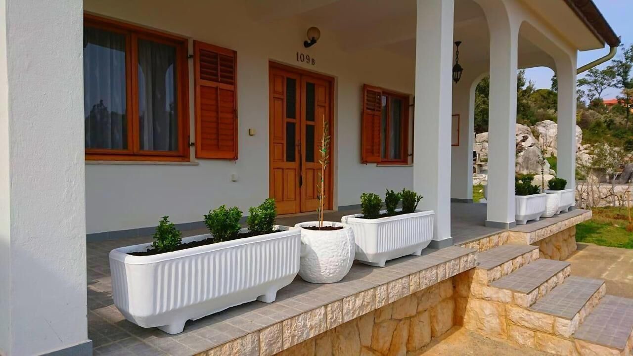 Photo of Outdoor in Suha Punta