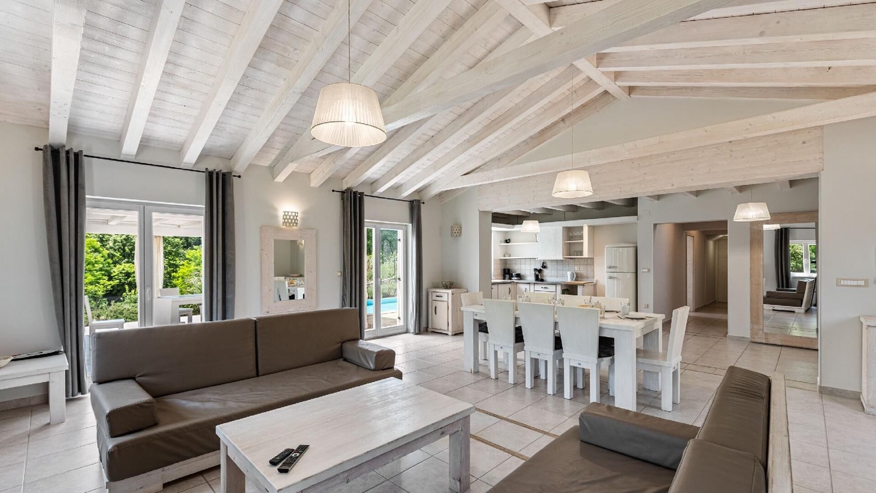 Photo of Livingroom in Jursici