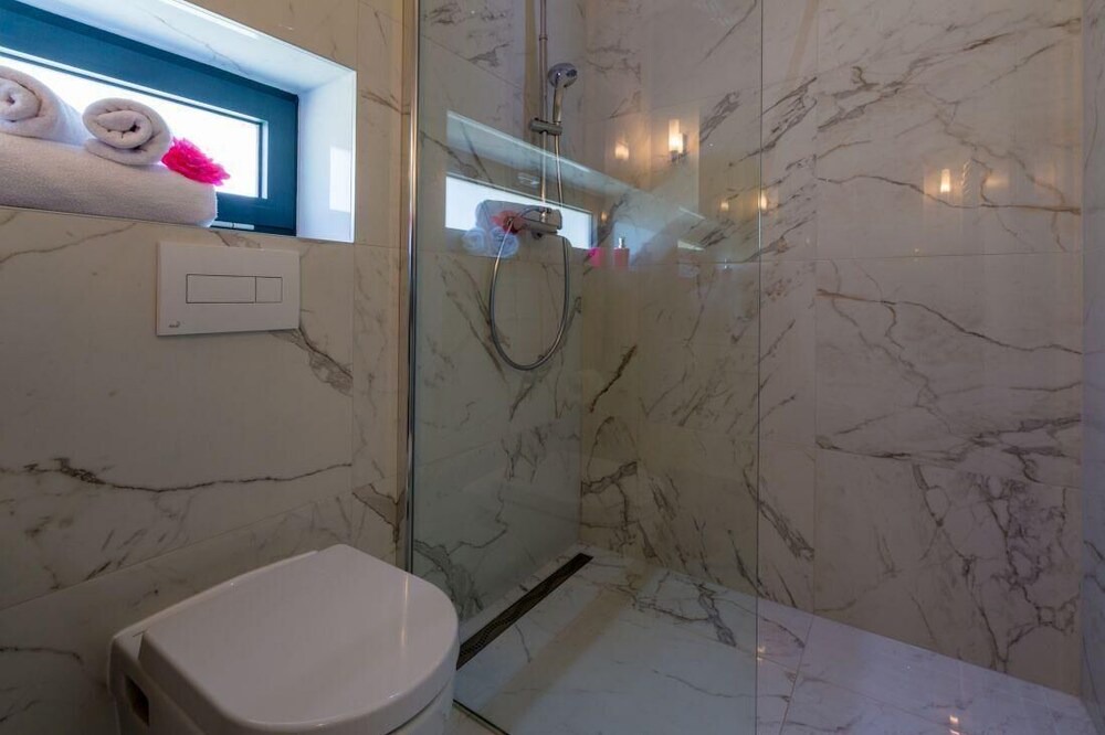 Photo of Bathroom in Grizane