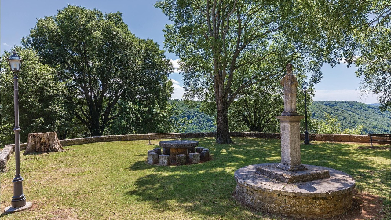 Photo of Outdoor in Kringa