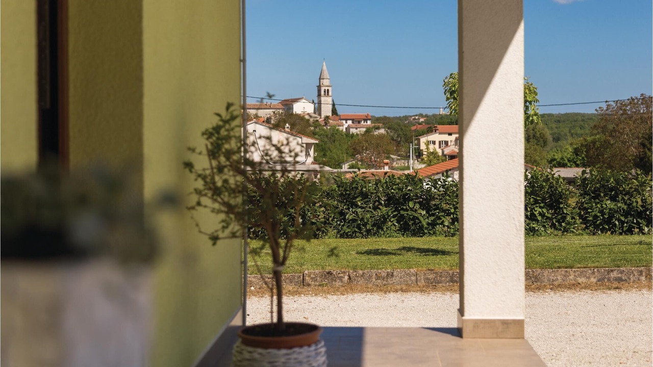 Photo of Outdoor in Kringa