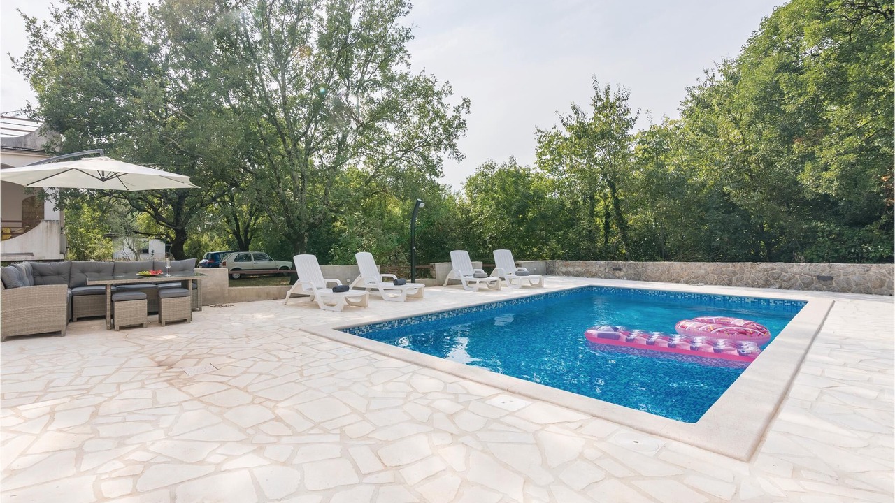 Photo of Outdoor in Bogovici