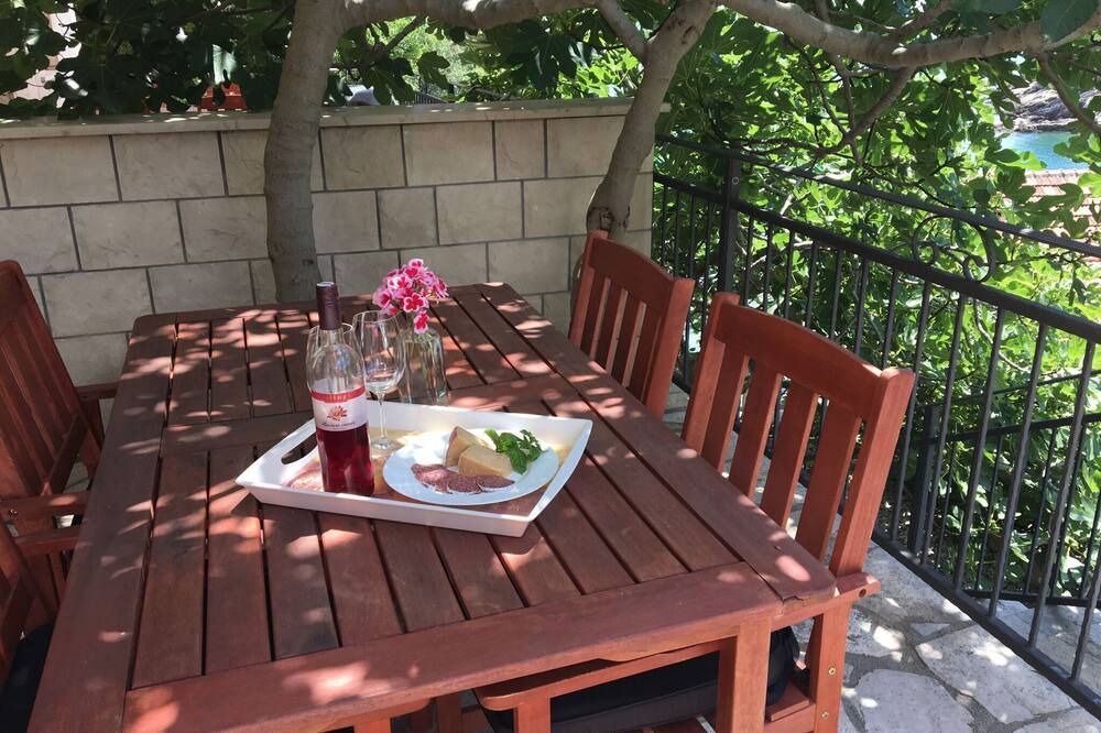 Photo of Patio Balcony in Gdinj