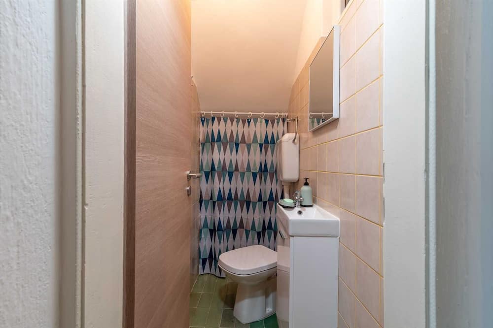 Photo of Bathroom in Marina