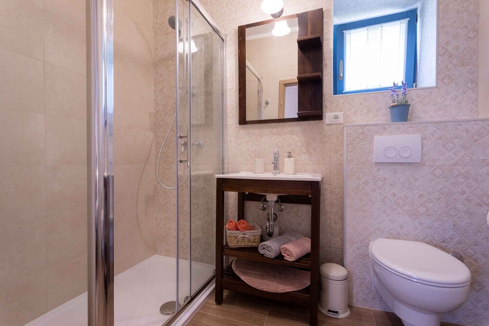 Photo of Bathroom in Malinska-Dubasnica