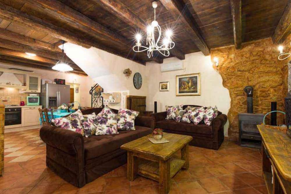 Photo of Livingroom in Rasopasno