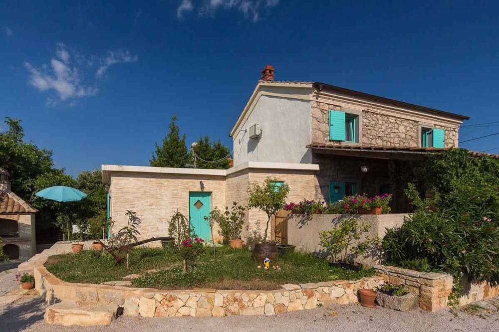 Photo of Outdoor in Rasopasno