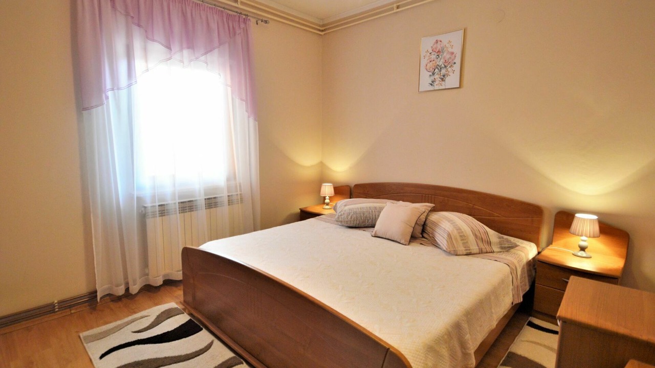 Photo of Bedroom in Bubani