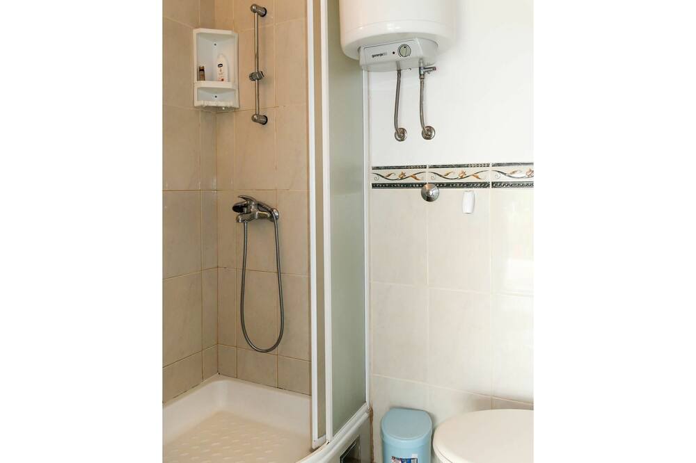 Photo of Bathroom in Cove Basina (Jelsa)